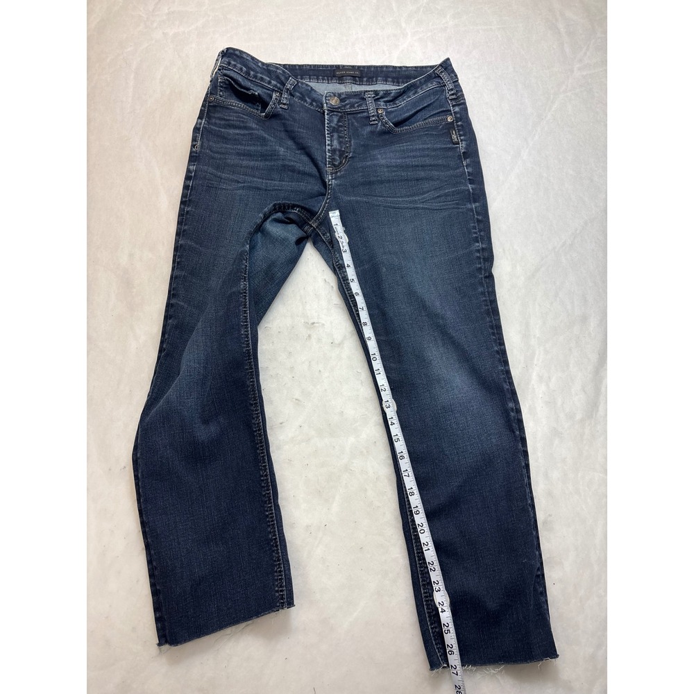 Silver Jeans Co Avery Straight Leg Jeans Dark Wash Frayed Hem Women's Size - Picture 3 of 12